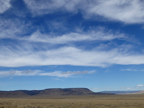 GDMBR: Looking due east with max telephoto.